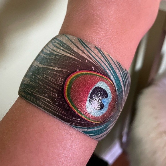 Peacock Feather Cuff Bangle and Earrings - Picture 7 of 13